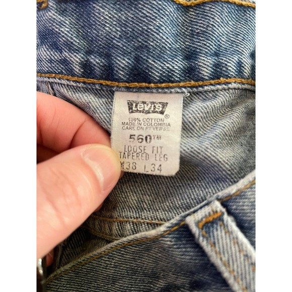 Vintage Levis 560 Men 38 x 34 Comfort Fit Jeans Medium Wash Denim Tapered Leg - Picture 5 of 8